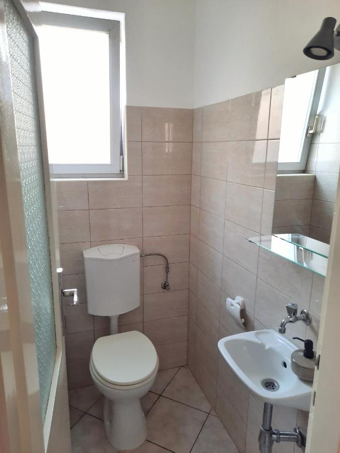 Apartment Nino In Пула Екстер'єр фото